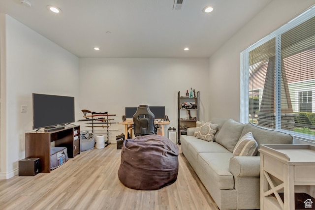 24 S 1520 W, Pleasant Grove, UT 84062 - living area with visible vents, baseboards, recessed lighting, and wood finished floors