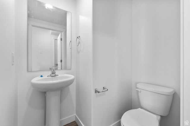 1748 S Windy Ridge Dr Unit 1281, Spanish Fork, UT 84660 - half bath featuring a sink and toilet