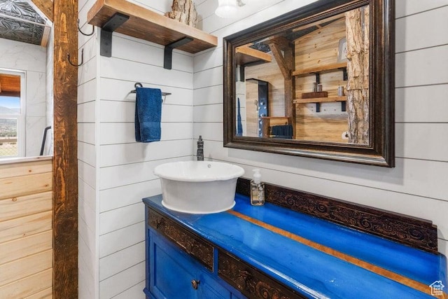 706 E Cottontail Rd, Central, UT 84722 - bathroom with vanity