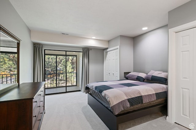 bedroom featuring light carpet, recessed lighting, visible vents, and access to exterior