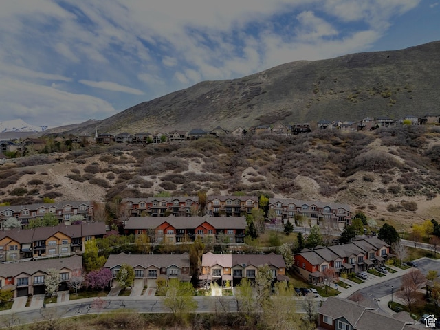 property view of mountains featuring a residential view