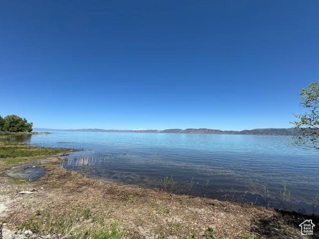 1640 S Bear Lake Blvd, Garden City, UT 84028 - water view