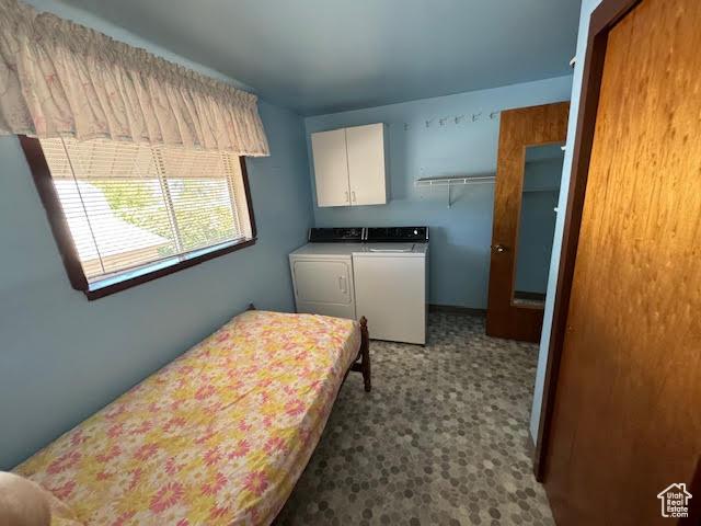 1640 S Bear Lake Blvd, Garden City, UT 84028 - laundry area featuring separate washer and dryer and cabinet space