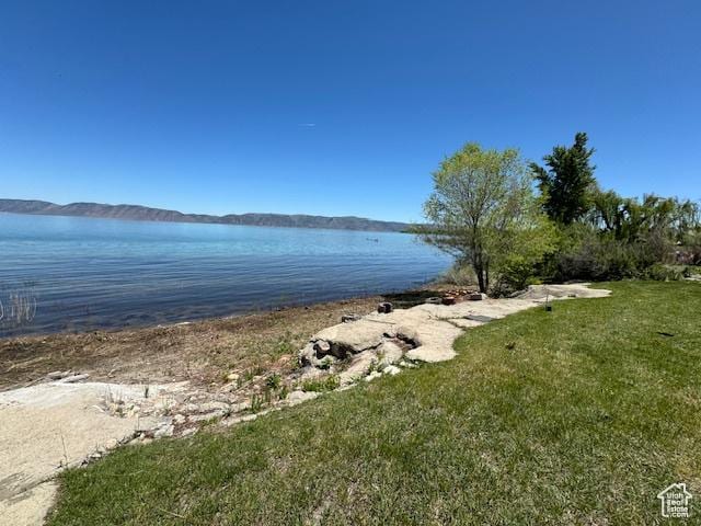 1640 S Bear Lake Blvd, Garden City, UT 84028 - water view