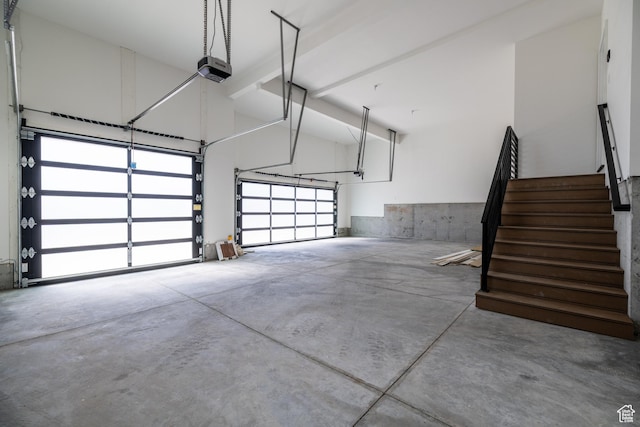 2899 E Lake Dr, Eagle Mountain, UT 84005 - garage with a garage door opener