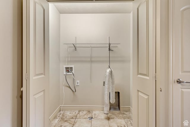 289 S 1000 W Unit 201, Pleasant Grove, UT 84062 - washroom featuring hookup for a washing machine, baseboards, and laundry area