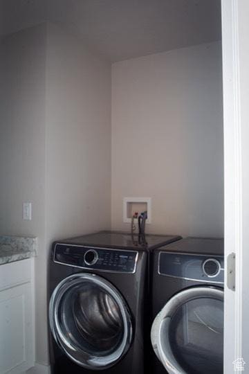 413 S 980 W, American Fork, UT 84003 - laundry room featuring washing machine and clothes dryer