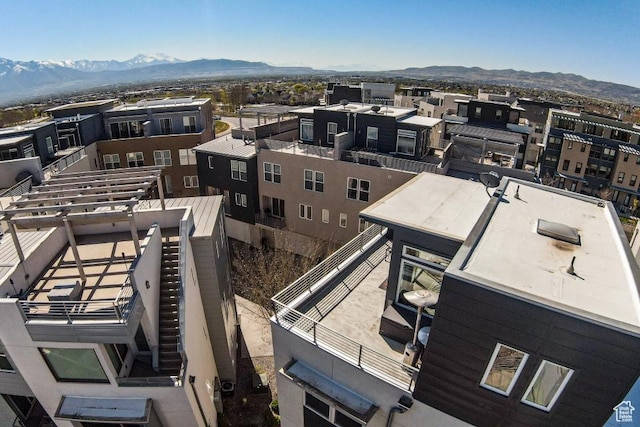 city view featuring a mountain view