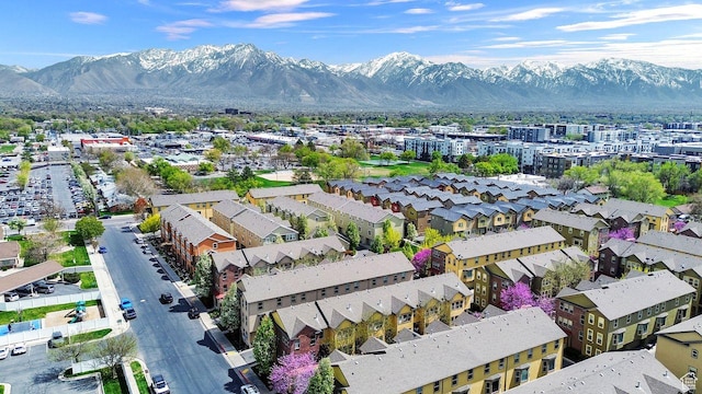 3708 S Luchars Ln W, Salt Lake City, UT 84115 - birds eye view of property with a mountain view
