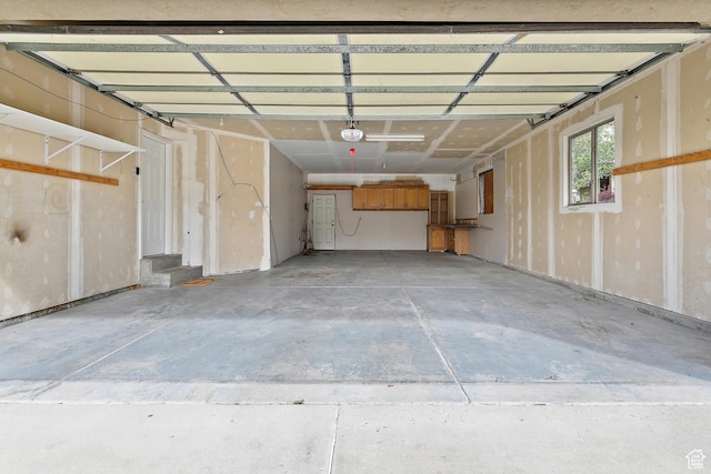 1354 S Star Cir W, Saratoga Springs, UT 84045 - garage with a garage door opener