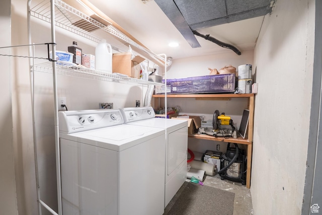 418 E 100 N, Vernal, UT 84078 - clothes washing area featuring washer and clothes dryer and laundry area