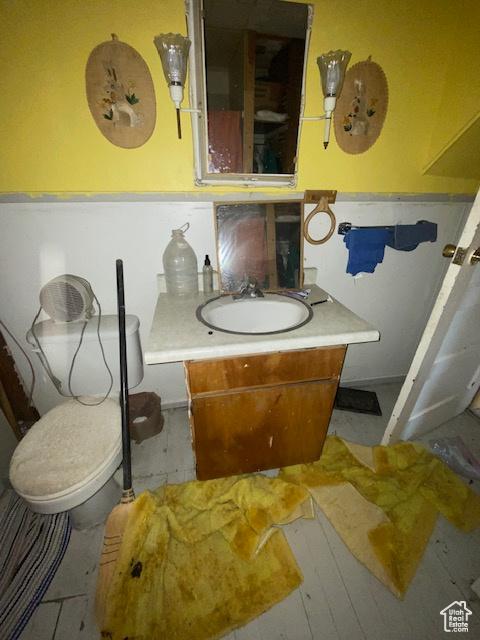 170 W Main St, East Carbon, UT 84520 - bathroom with toilet and vanity
