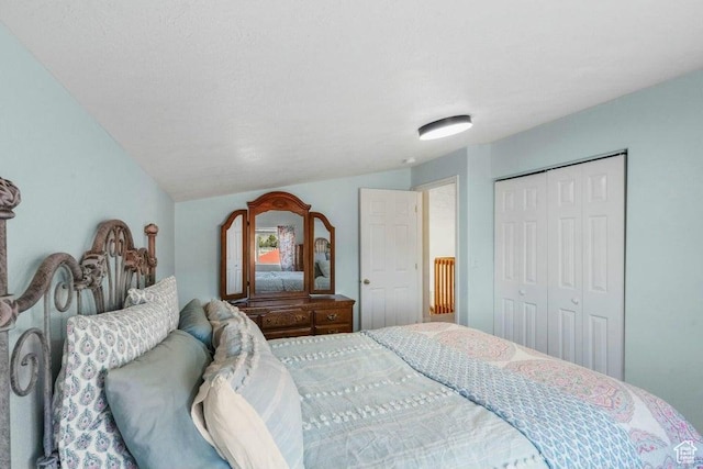 770 W Carter Dr, Pine Valley, UT 84781 - bedroom featuring lofted ceiling and a closet