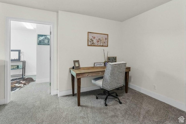 770 W Carter Dr, Pine Valley, UT 84781 - carpeted office with baseboards