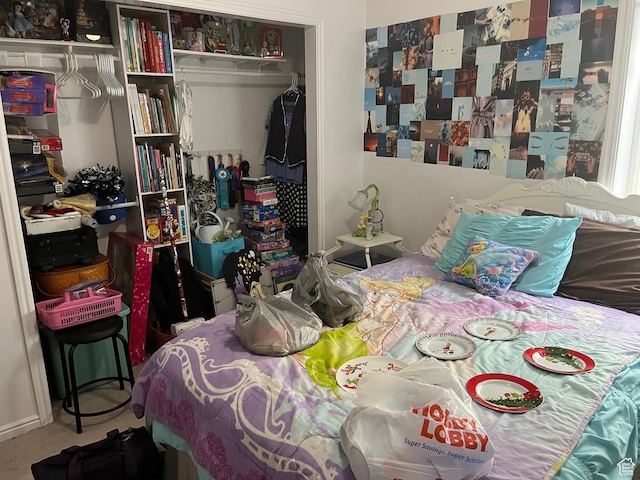 bedroom with a closet