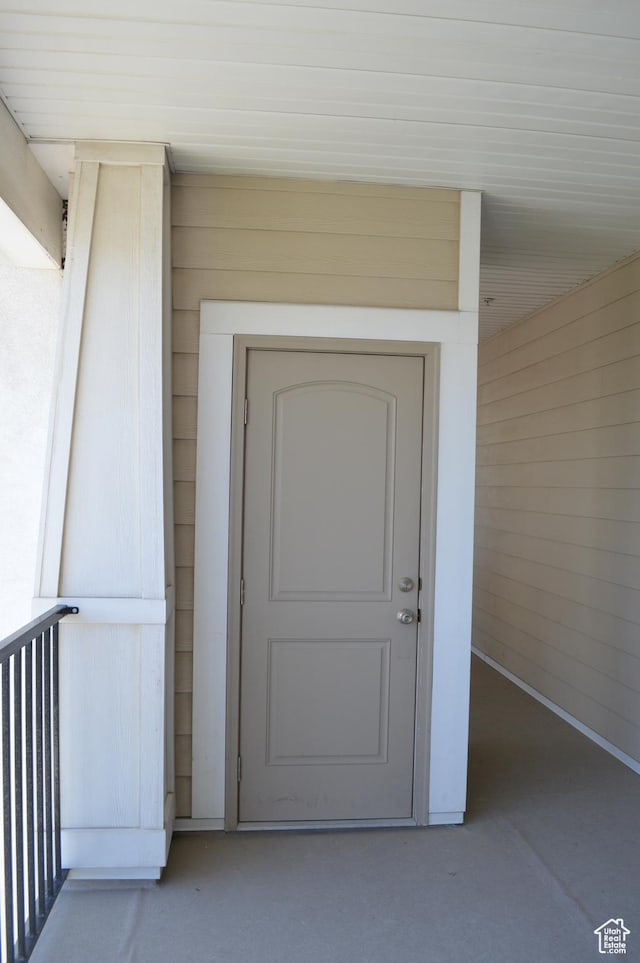 1921 N Crest Rd, Saratoga Springs, UT 84045 - view of doorway to property