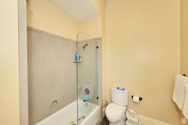943 N Terrace Dr, Provo, UT 84604 - bathroom with toilet, shower / bathtub combination, and baseboards