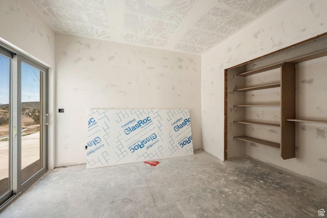 126 W Bowler Rd, Gunlock, UT 84733 - unfurnished bedroom with access to outside