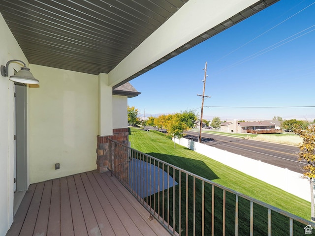 851 E Oak Ct Unit 28, Tooele, UT 84074 - balcony featuring a residential view