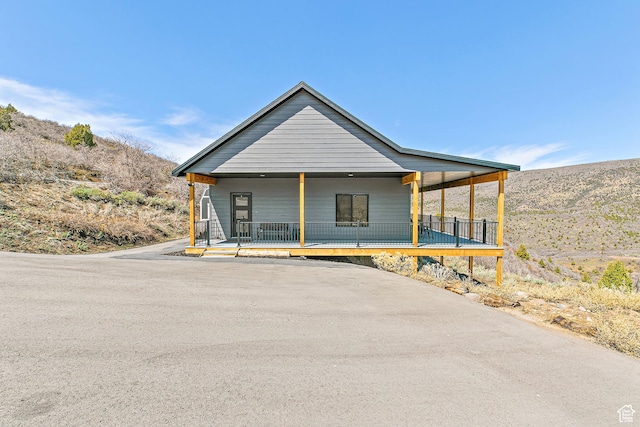 1678 S Ridgeline Dr Unit 1276, Heber City, UT 84032 - view of front of house featuring a porch