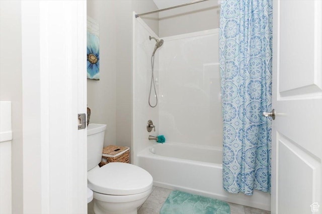 535 N Pheasant Hollow Ln, Mendon, UT 84325 - full bathroom featuring tile patterned flooring, shower / bathtub combination with curtain, and toilet