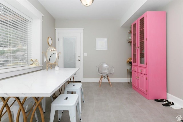 535 N Pheasant Hollow Ln, Mendon, UT 84325 - office featuring baseboards
