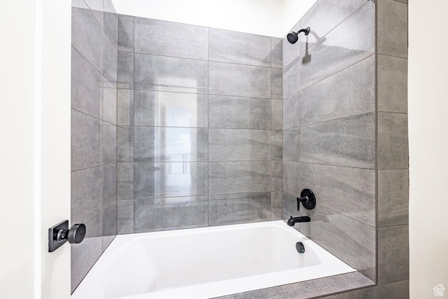 495 W Ascent Dr, Hideout, UT 84036 - bathroom featuring shower / tub combination