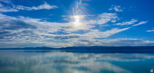 2904 S Edgemont Dr, Garden City, UT 84028 - water view featuring mountains