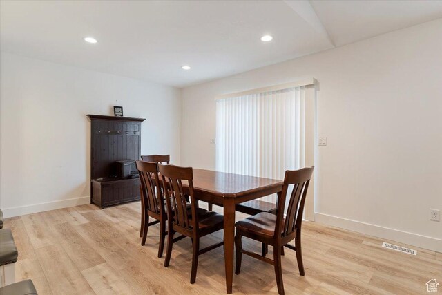 816 E Clover Way, Morgan, UT 84050 - dining room featuring recessed lighting, light wood-type flooring, visible vents, and baseboards
