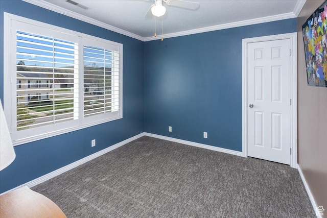 unfurnished room with carpet flooring, baseboards, and ceiling fan