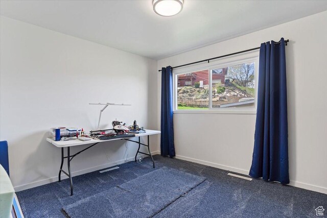 3315 Meadow Dr, Ogden, UT 84403 - carpeted office space with visible vents and baseboards
