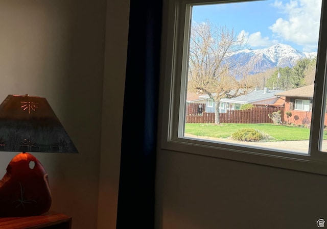 3315 Meadow Dr, Ogden, UT 84403 - details with a mountain view