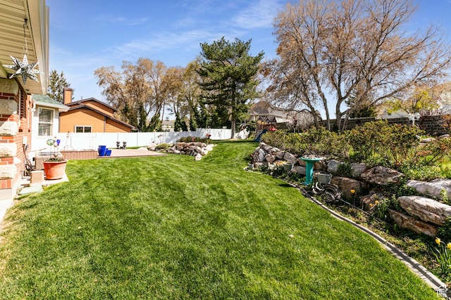 637 S Pine Meadow Ln, Tooele, UT 84074 - view of yard featuring a fenced backyard