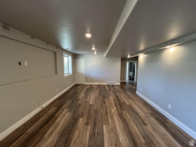 337 W Paddock Ln S, Kaysville, UT 84037 - basement featuring dark wood-style flooring, baseboards, visible vents, and recessed lighting