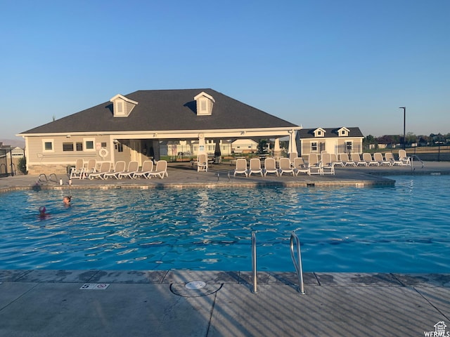 337 W Paddock Ln S, Kaysville, UT 84037 - pool with a patio area