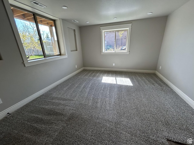 337 W Paddock Ln S, Kaysville, UT 84037 - unfurnished room featuring baseboards, visible vents, a healthy amount of sunlight, and carpet