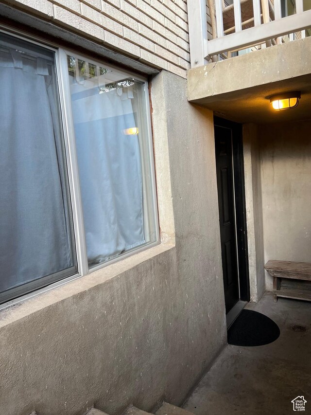 715 Oak Dr, Brigham City, UT 84302 - exterior space featuring a balcony