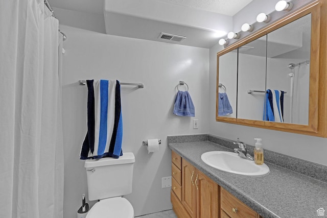 2838 N 1375 E, North Ogden, UT 84414 - full bathroom featuring curtained shower, visible vents, toilet, and vanity