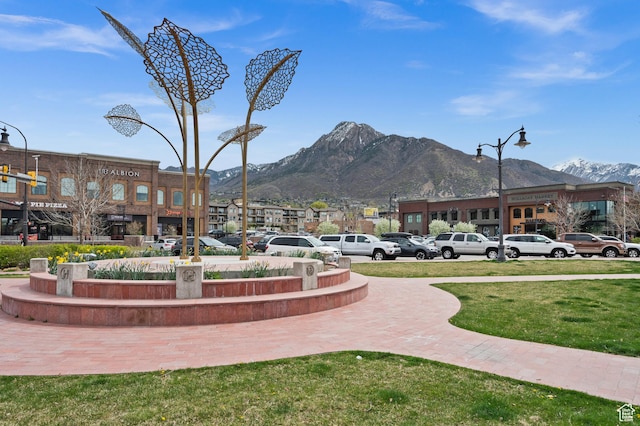 view of home's community with a mountain view