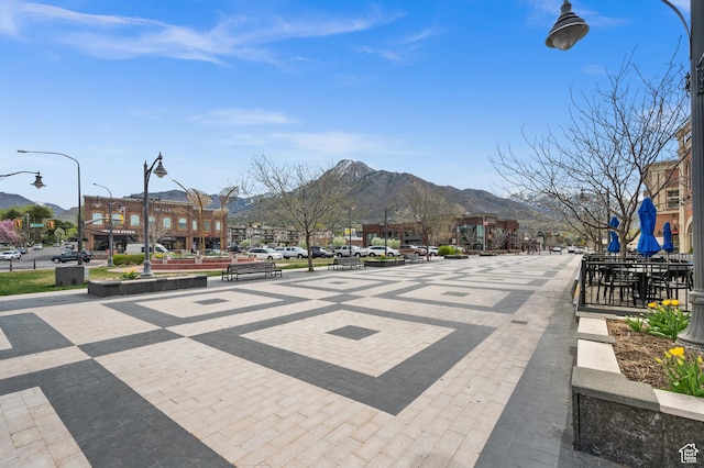 view of property's community with a mountain view