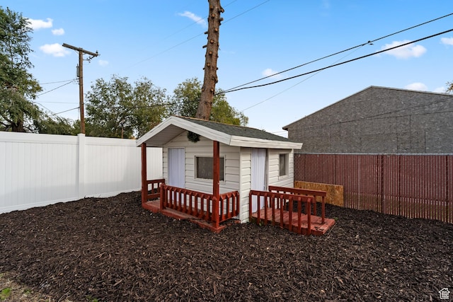 1131 W Simondi Ave N, Salt Lake City, UT 84116 - view of yard with a fenced backyard and an outbuilding