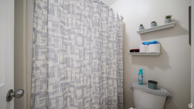 6661 W Merlot Way, West Jordan, UT 84081 - full bathroom with curtained shower