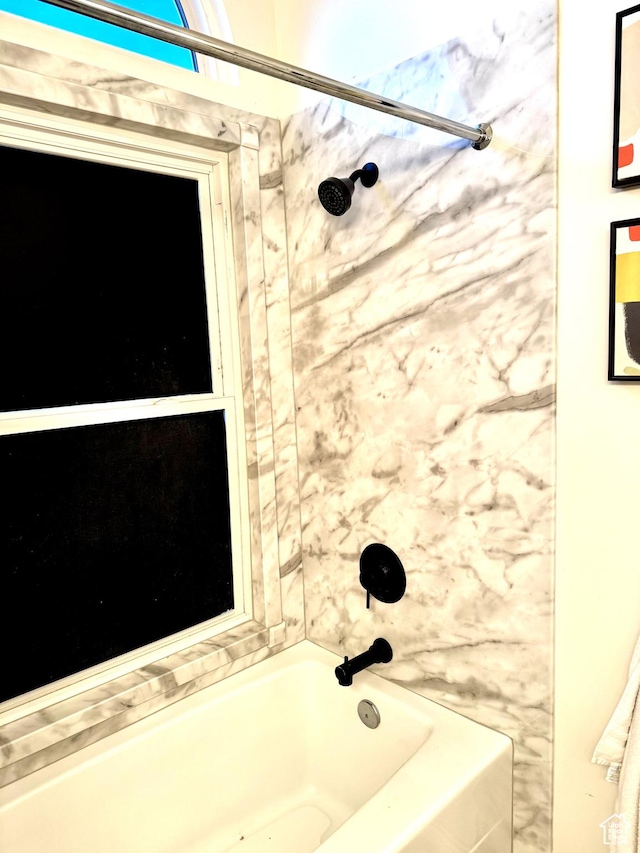 977 S Via La Costa Way, Kaysville, UT 84037 - bathroom featuring shower / bathing tub combination