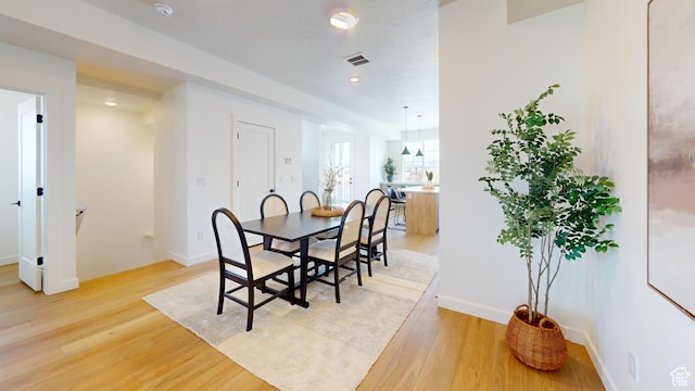 1822 S 930 E Unit 541, Heber City, UT 84032 - dining area with recessed lighting, light wood-style flooring, visible vents, and baseboards