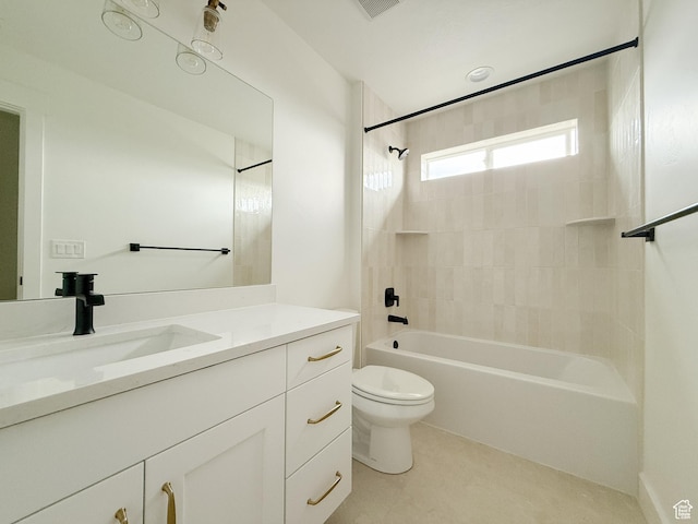 569 W 2030 N, Tooele, UT 84074 - bathroom with vanity and tub / shower combination