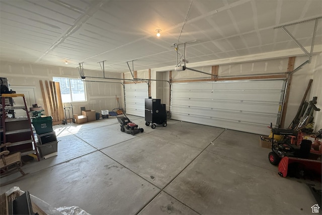 6129 W Coulee Ln, West Jordan, UT 84081 - garage featuring a garage door opener