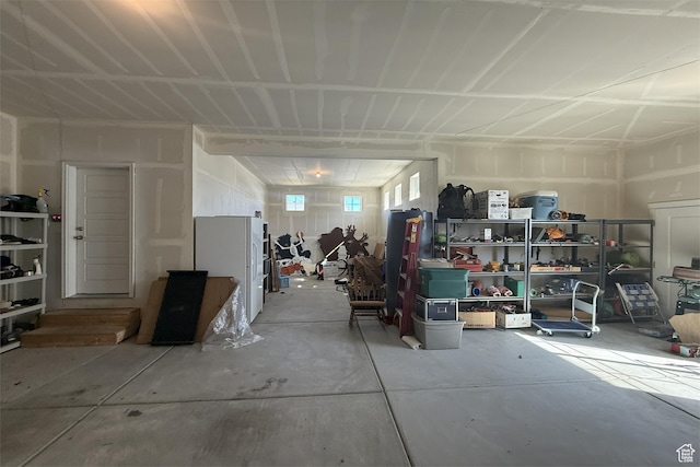 6129 W Coulee Ln, West Jordan, UT 84081 - view of garage