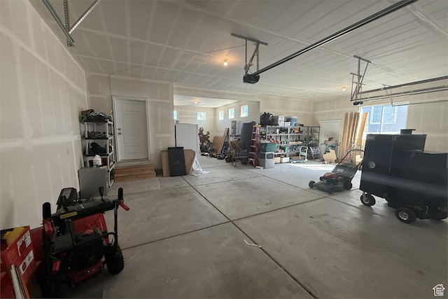 6129 W Coulee Ln, West Jordan, UT 84081 - garage with a garage door opener