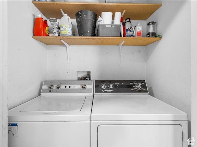 606 N 200 W, Ephraim, UT 84627 - laundry room featuring laundry area and washer and clothes dryer