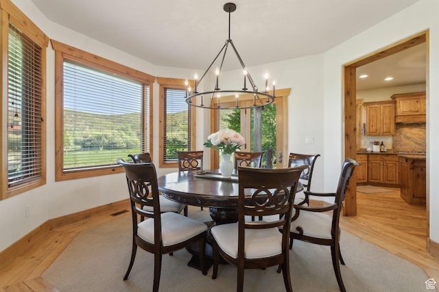 2605 E Woodland Way, Woodland, UT 84036 - dining area with a chandelier, light wood-type flooring, baseboards, and recessed lighting